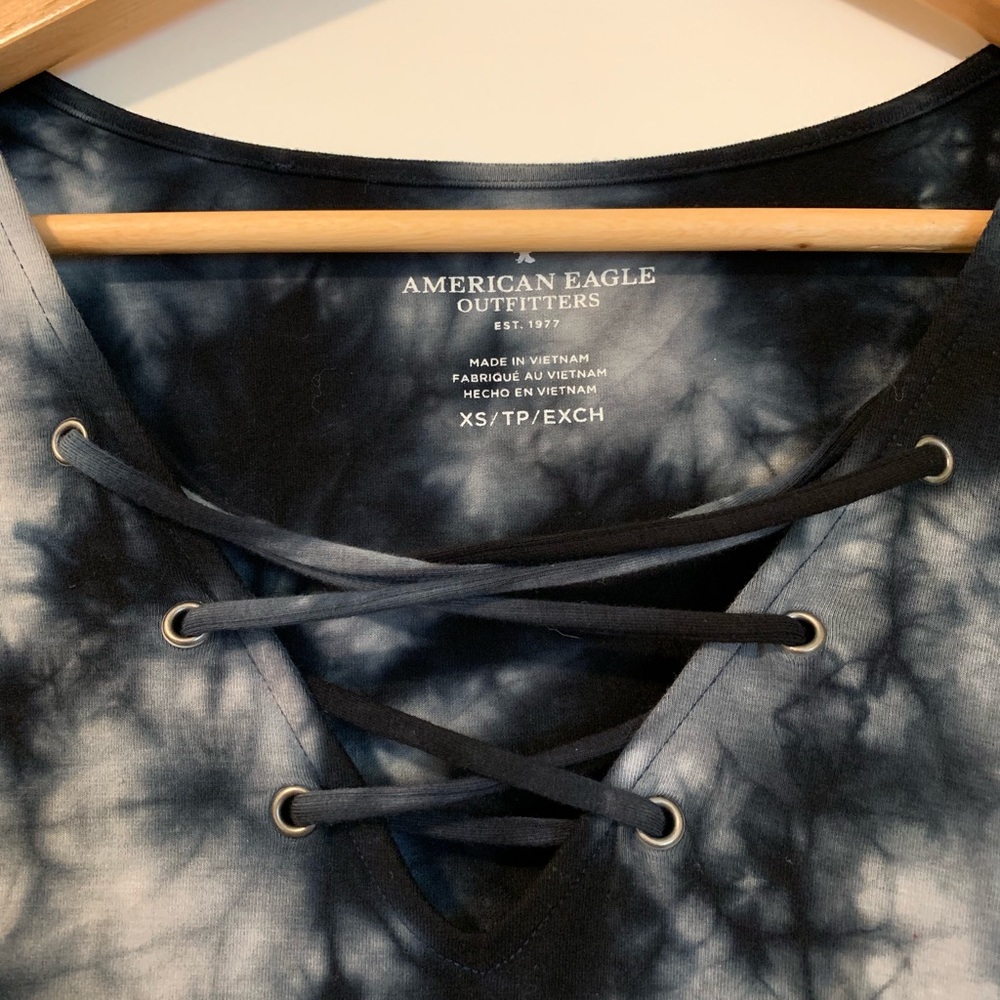 Fitted Tie-Dyed Shirt - Picture 2 of 2